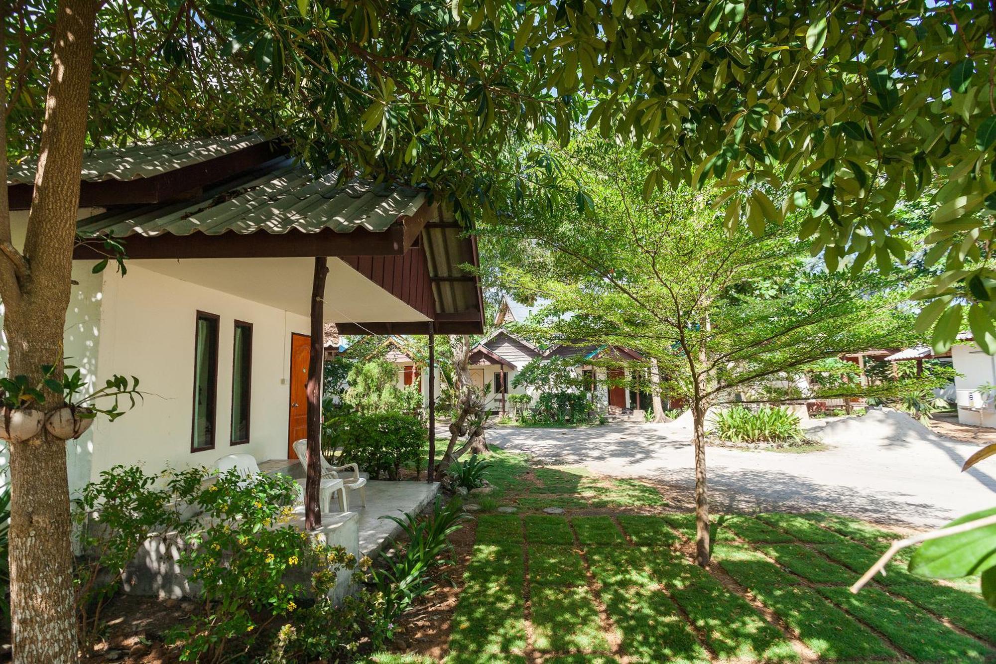 The Cosy Sunset & Restaurant Resort Thong Sala